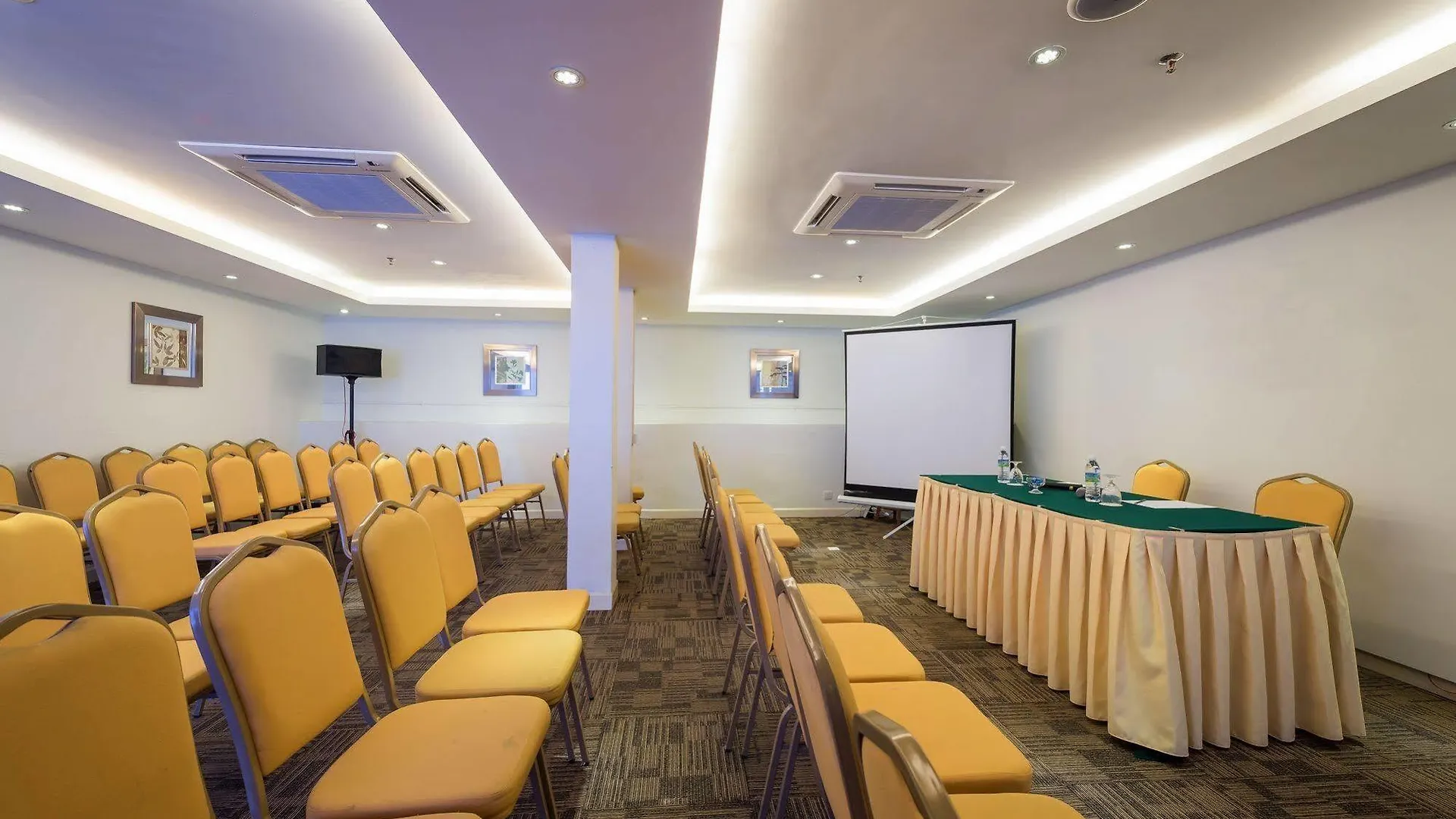 Hotel Sentral Georgetown @ City Centre 3*, Τζωρτζ Τάουν